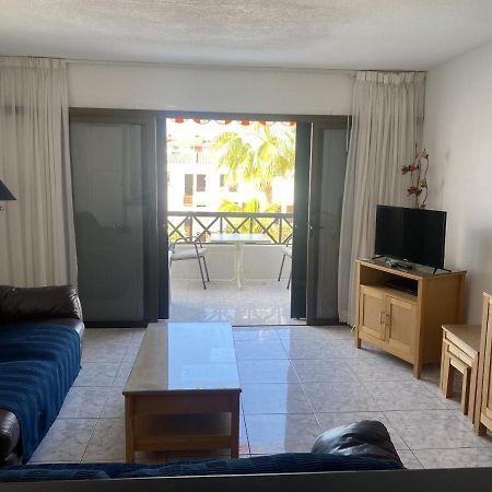 ארונה Victoria Court Apartment 13A2 מראה חיצוני תמונה