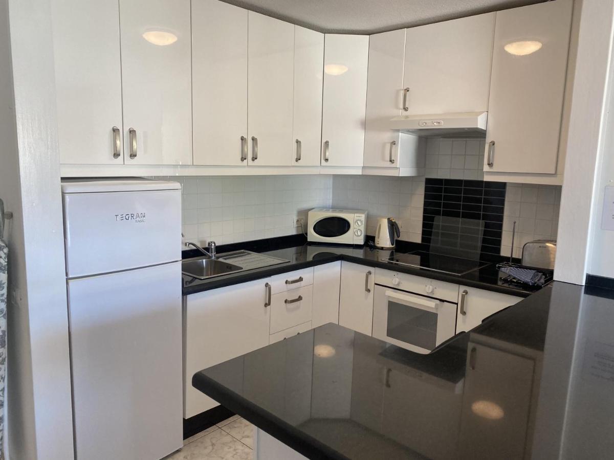 ארונה Victoria Court Apartment 13A2 מראה חיצוני תמונה