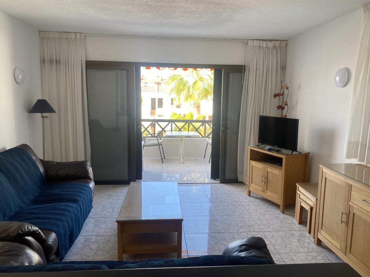 ארונה Victoria Court Apartment 13A2 מראה חיצוני תמונה